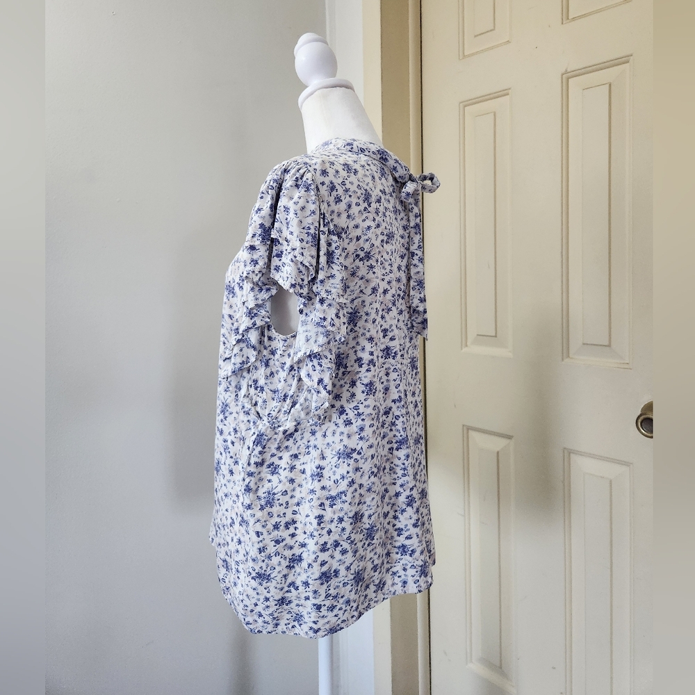 Doe & Rae Floral Blouse - Picture 4 of 7